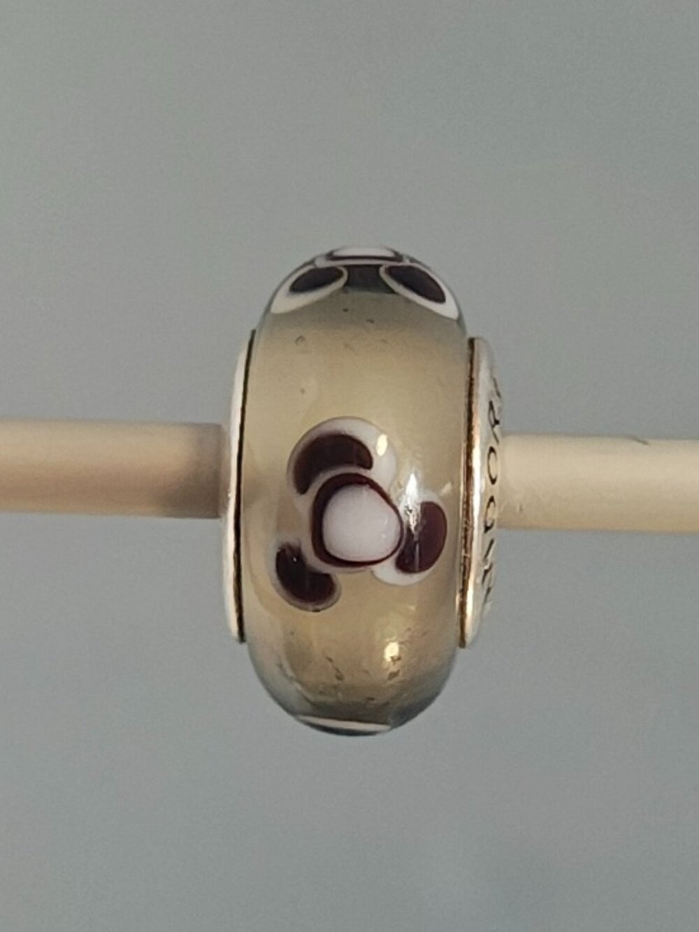 Authentic Pandora Retired Gray Flowers for You Murano Glass Charm – 790642